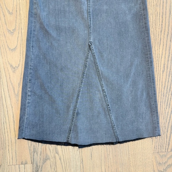 Joe's Jeans Women’s Amelia A-Line Denim Skirt Gray Black in Color Size 26 - Picture 4 of 11